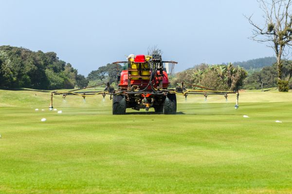 Golf Course Lawn Care in Lancaster